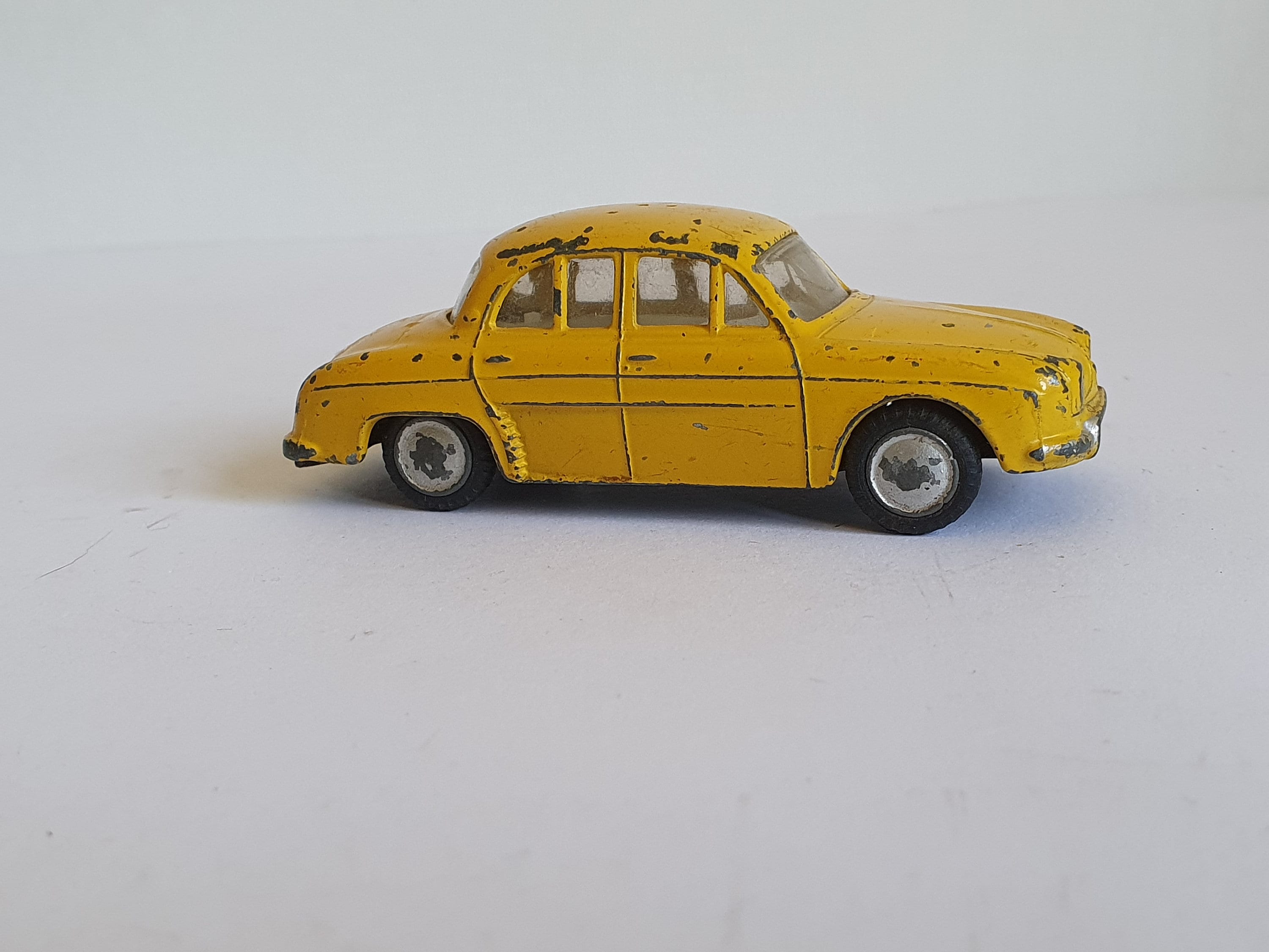 Vintage Diecast Lion Car Renault Dauphine Made in Holland - Etsy