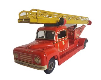 Vintage Tippco Wind-Up TCO-012 Tin Lithographed Fire Engine Ladder Truck Made in US Zone, Germany