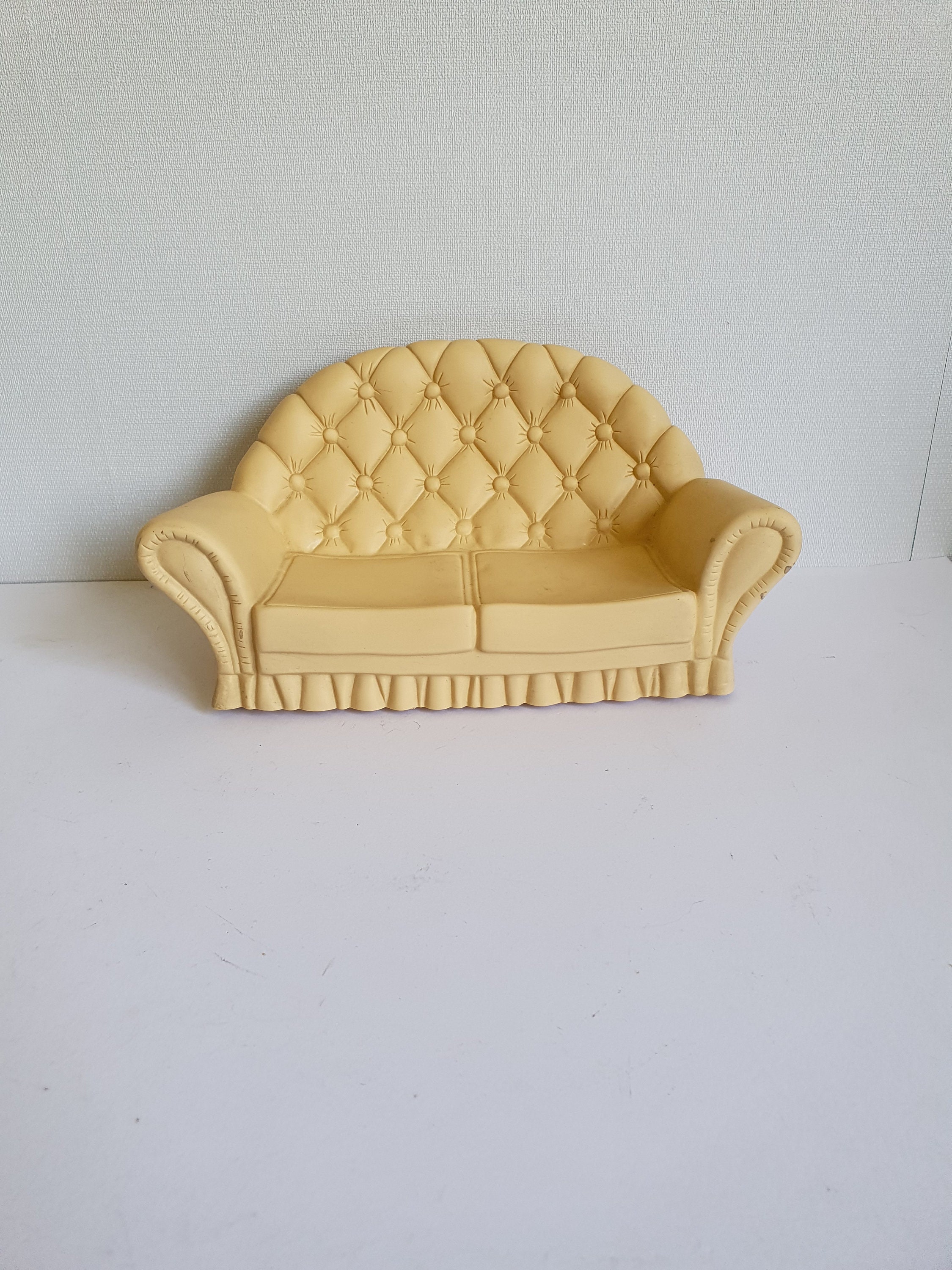 Sindy sofa hot sale