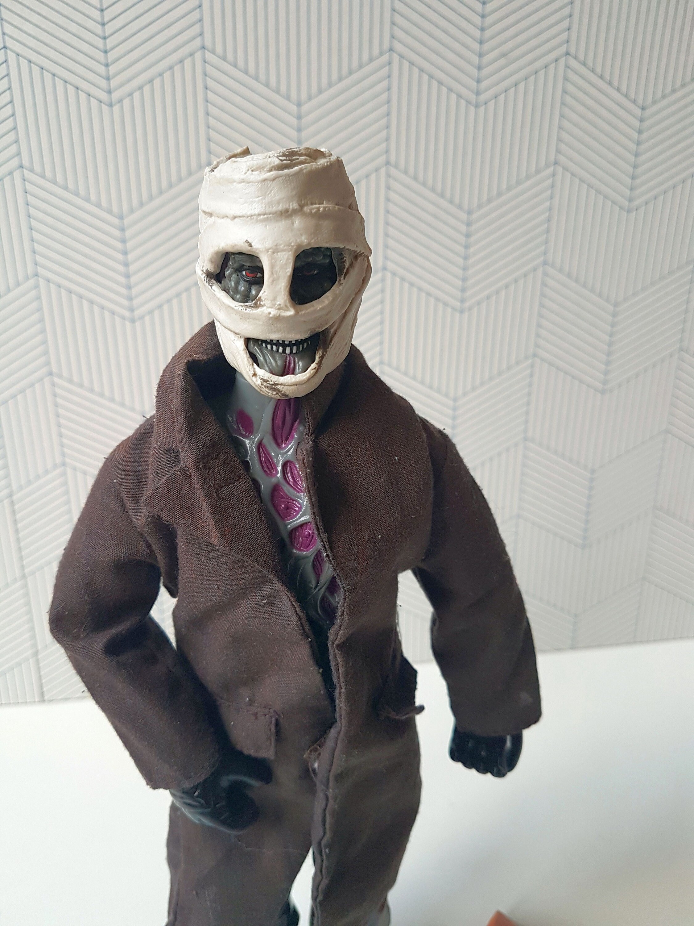 no face action figure