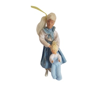 Vintage Erna Meyer Flexible Dollhouse Mother and Child Dolls 1:12 scale