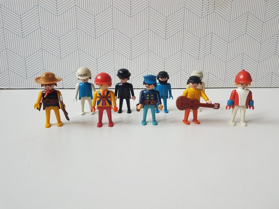 Playmobil figures cheap series 9