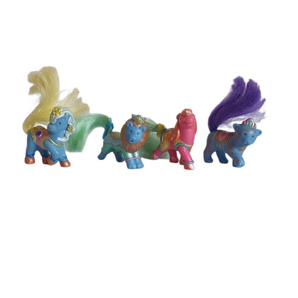 Vintage Tara Toys Carousel Cuties Mini PVC Figures (lot of 4)