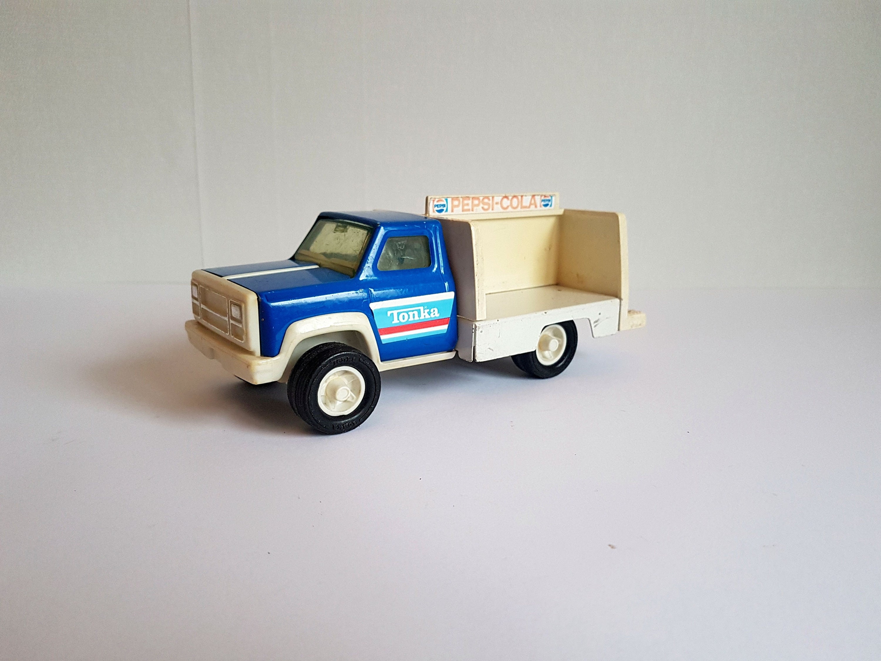 ビンテージ トンカ プレス スチール ペプシコーラ配送トラック ビンテージ トンカ プレス スチール ペプシコーラ配送トラック
