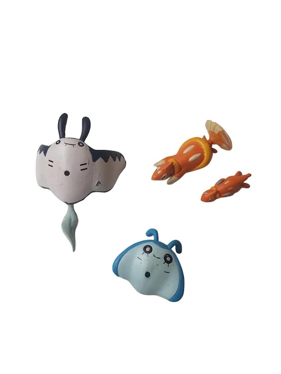 Vintage Pokemon Zukan DP03 Buizel, Floatzel, Mantyke and Mantine