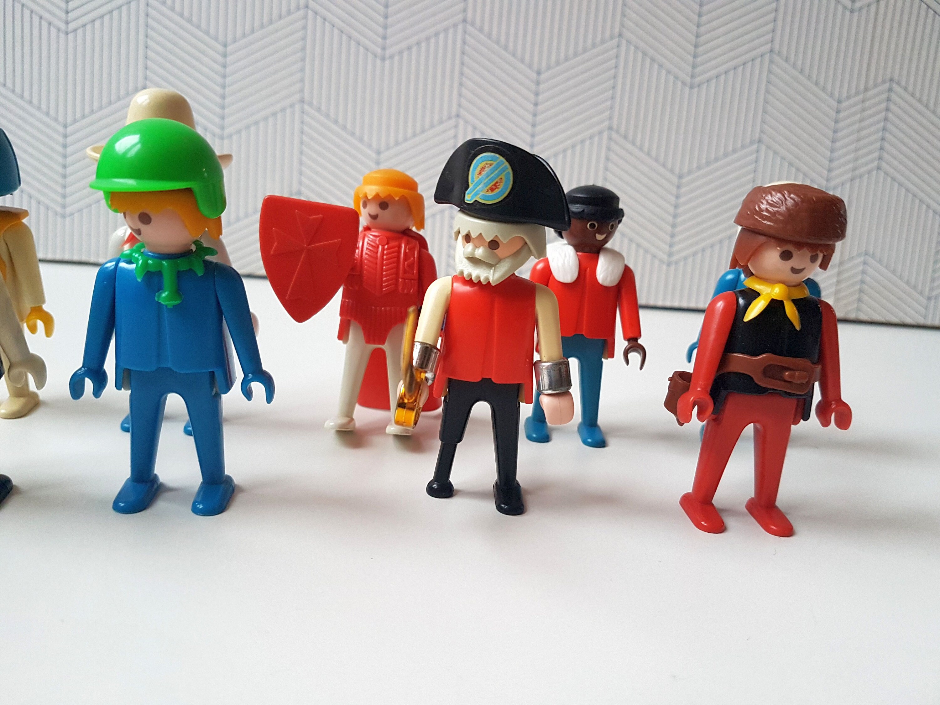 Lot de 5 figurines Playmobil Geobra vintage des années 80'-90 Geobra Playmobil People/Playmobil People/Geobra/Centurion/Bricoleur/Agent de l'équipe d'espionnage - France