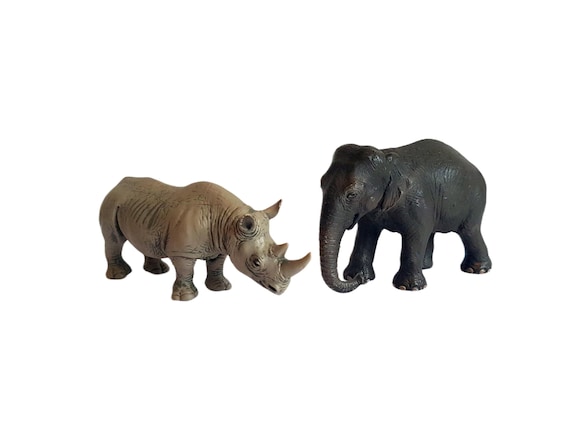 石材　リアルなサイとゾウ　南アフリカ製　2体セット ヴィンテージ シュライヒ アフリカサイ＆アジアゾウ フィギュア（廃盤