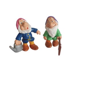Vintage Walt Disney Bullyland Snow White and the Seven Dwarfs PVC Figures (lot of 2)