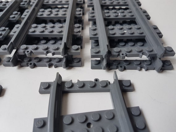 Set De Vías De Ciudad De 43 Piezas – 40 Curvas Y 3 Desvíos Modulares, Compatible Con Trenes De Madera Y Plástico, Fomenta La Creatividad Y La Motricidad, Regalo Para Niños +3 Años