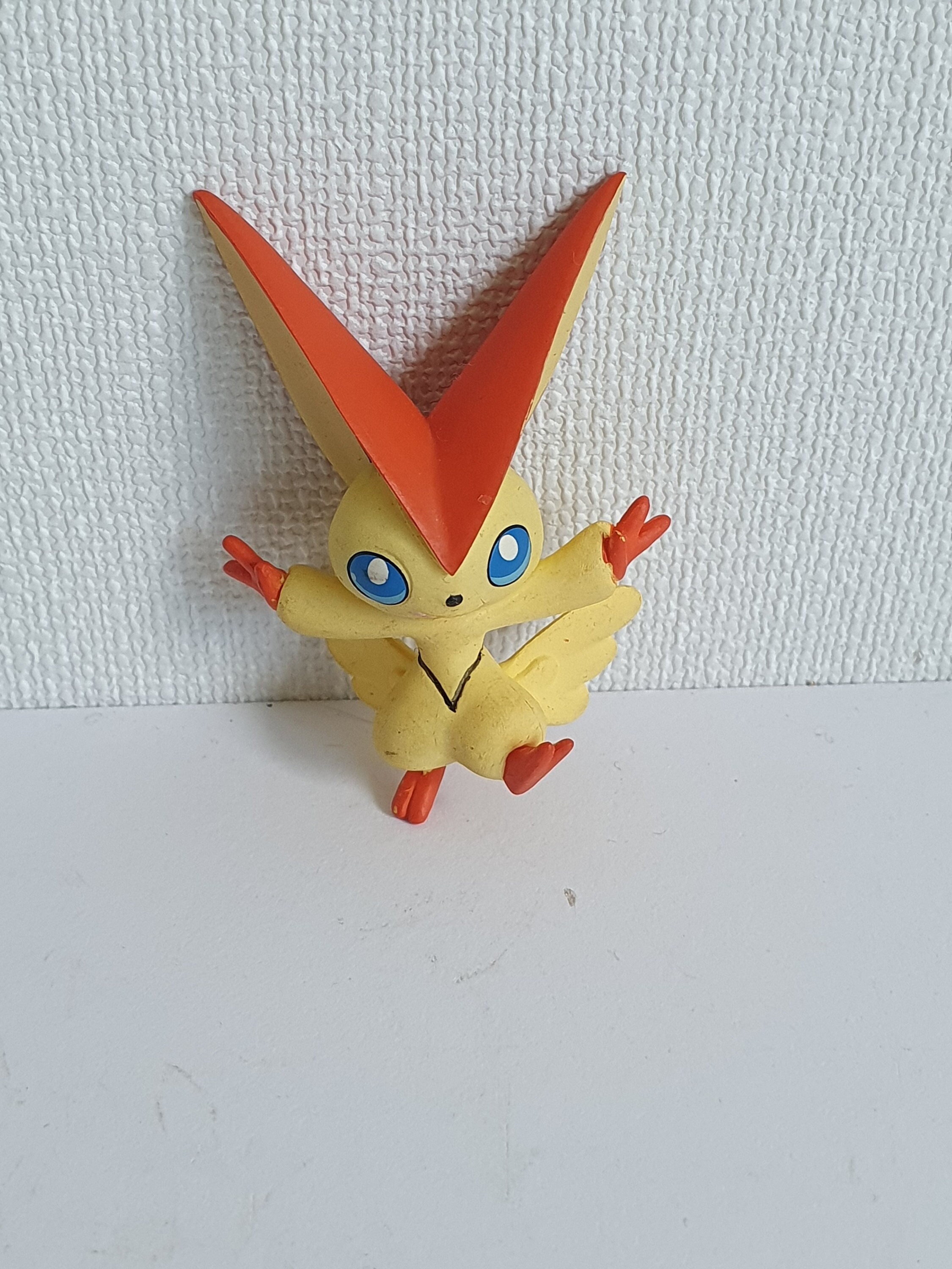 Pokemon Mini libro de pegatinas (Victini)