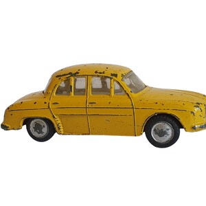 Vintage Diecast Lion Car Renault Dauphine Made in Holland - Etsy
