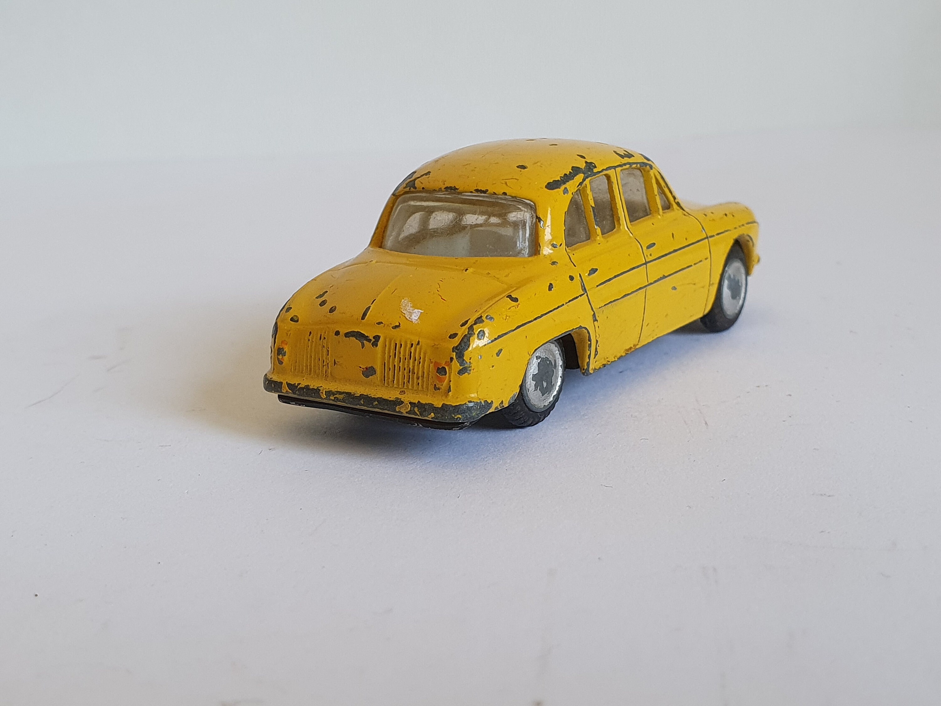 Vintage Diecast Lion Car Renault Dauphine Made in Holland - Etsy