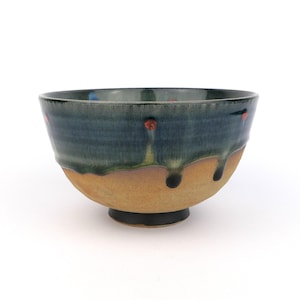 JAPANSK KONSTNÄR KERAMIK Skål signerad Wabi-Sabi Studio Ceramics Japan Japandi droppglasyr Keramikverkstad Märke Hantverk