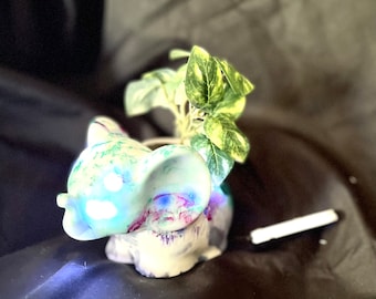 Elephant Succulent Vase, Holiday Gift for Elephant Lover, Animal Vase, Light up Home Decor, Elephant Night Light, Elephant themed Nursery