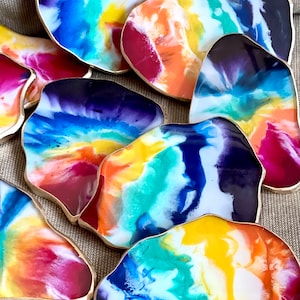 Rainbow Resin Coasters, Gay Pride gift, Unique Coasters, LGBTQ Housewarming Gift, Queer Home Decor, Gay wedding, coming out gift, party