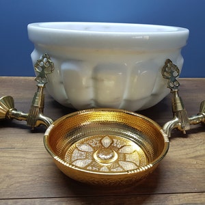 Turkish Marble Bathroom Sink Set: Melon Sliced Stone, Gold Bowl & Faucet
