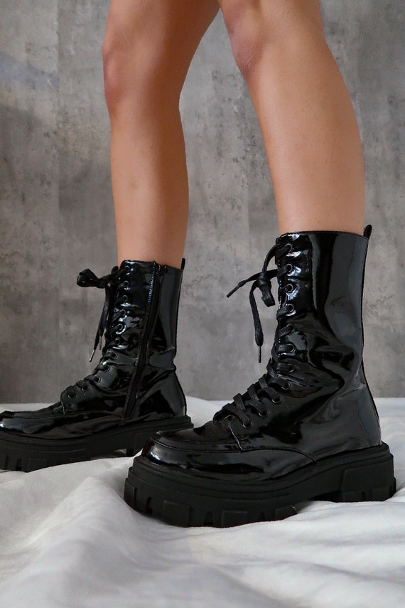 Fashion Black Street Wear Ankle Womens Boots 2021 Leather Lace-up