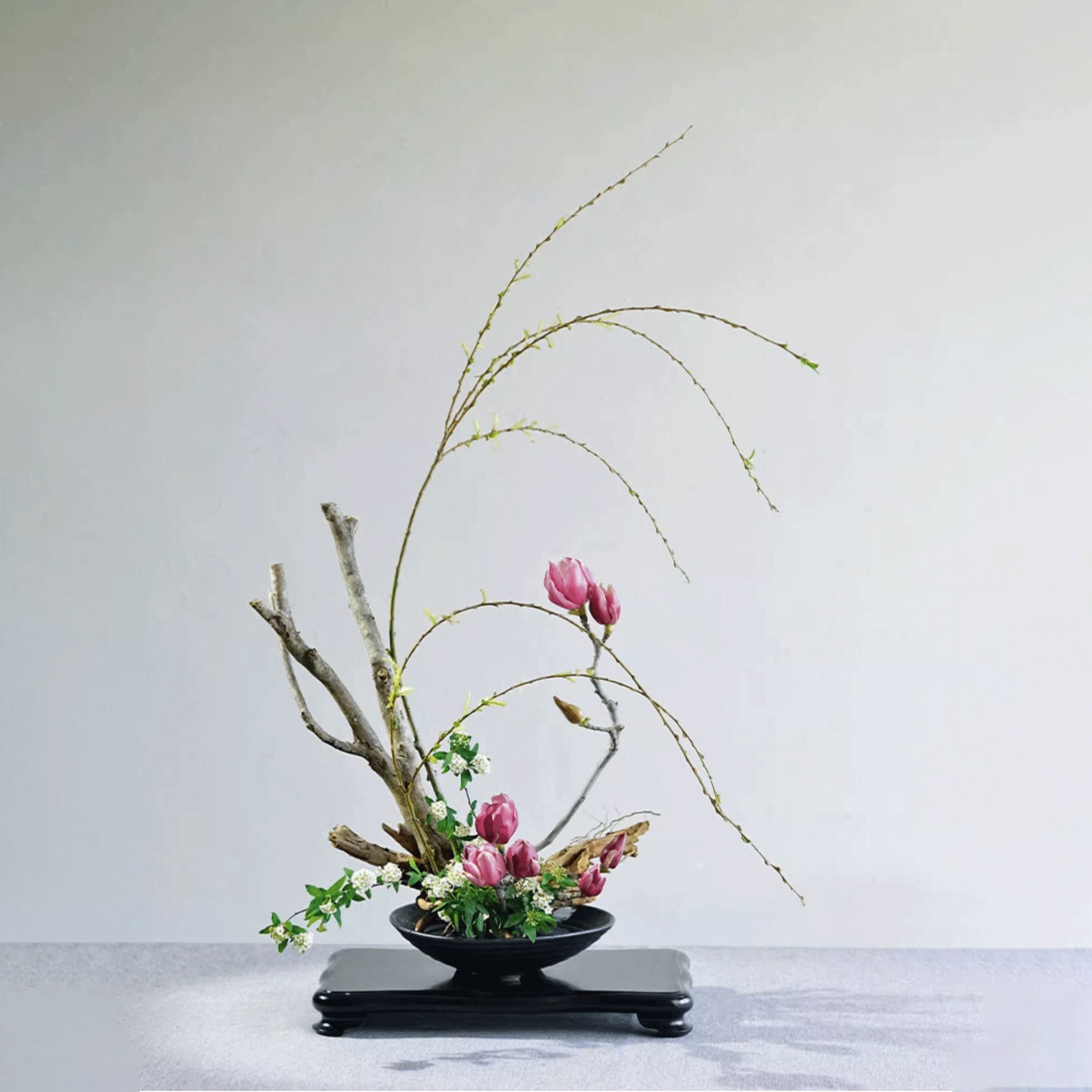 10 oz Cute Flower Motif Small Bowl Black Set of 4 – Zen Table Japan