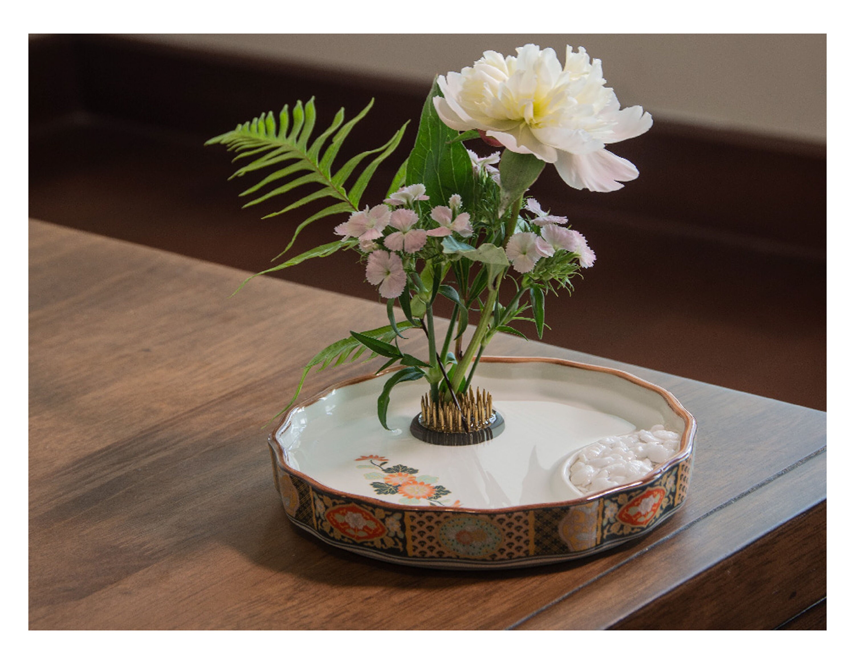 Ikebana Vase for sale Only 2 left at 70