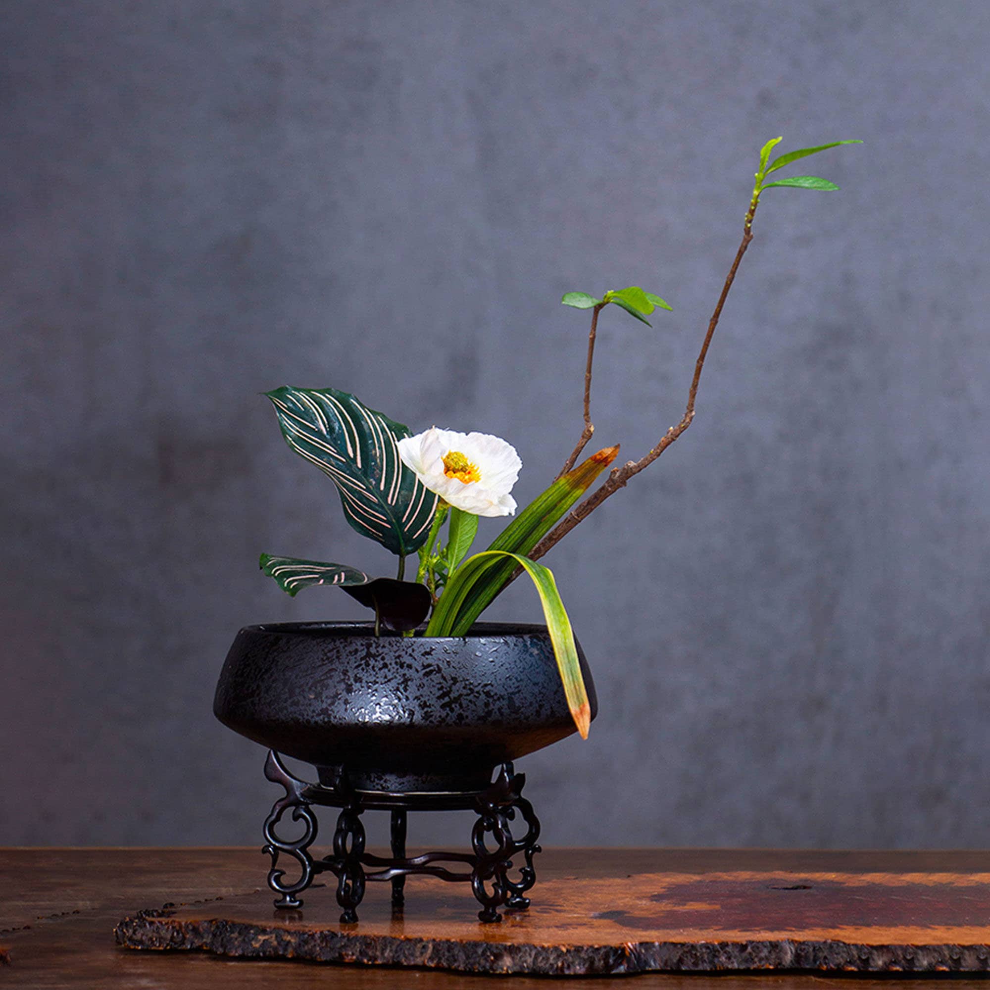 3 Colors Kenzan/flower Frog/flower Arrangement/japanese Ikebana/vintage Flower  Vase/flower Holder/flower Bowl/ceramics Vase/ikebana Vase 