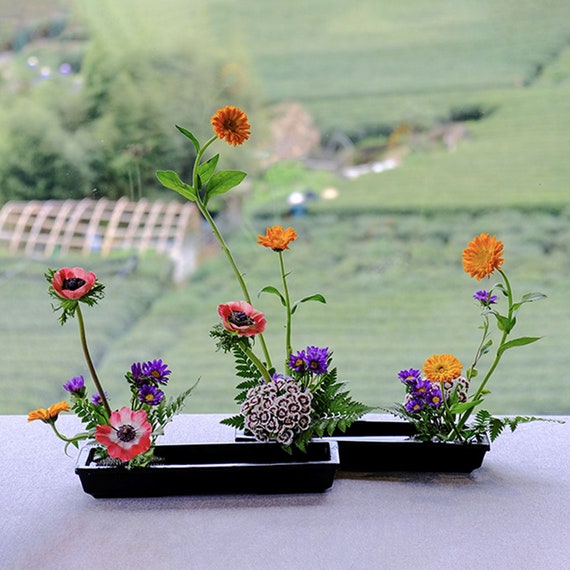 Rectangular Ceramic Ikebana Vase/japanese Flower Arrangement/large Kenzan Flower  Frog Included, Black and White Color 