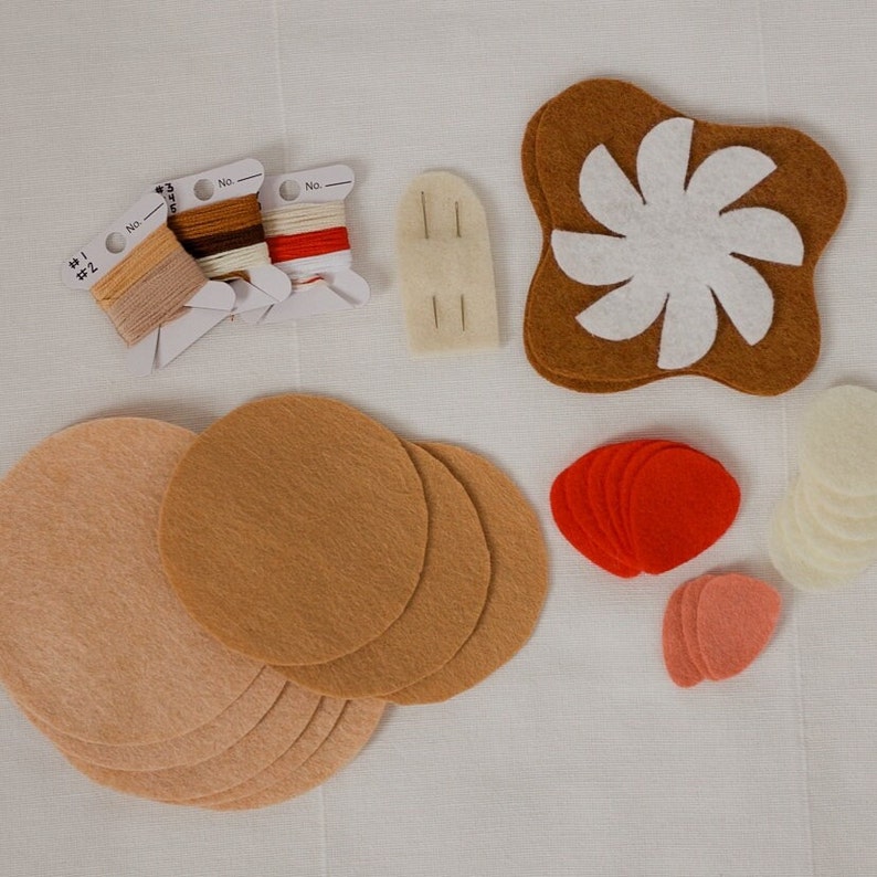 Felt Pancake Sewing Kit image 8