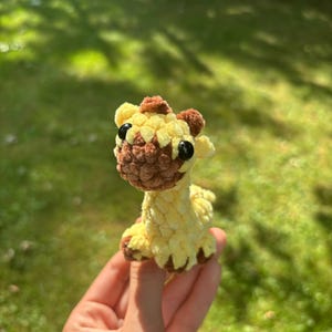 Crochet giraffe