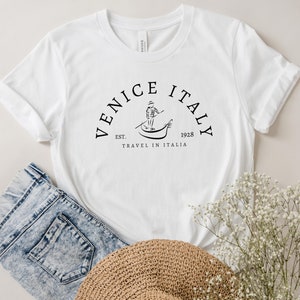 VENICE ITALY Shirt- Unisex Short Sleeve Tee, Italia, Gondola, Italian Souvenir, Graphic Tshirt, Gift Idea