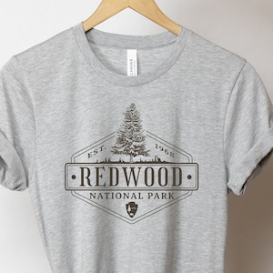 Redwood National Park - Unisex Short Sleeve Tee, California, Souvenir