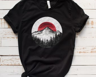 Retro Bergkette T-Shirt - Vintage Shirt, Outdoor Abenteuer Bekleidung, Natur Liebhaber Geschenk, Wander Top, Wald Shirt, Geschenkidee