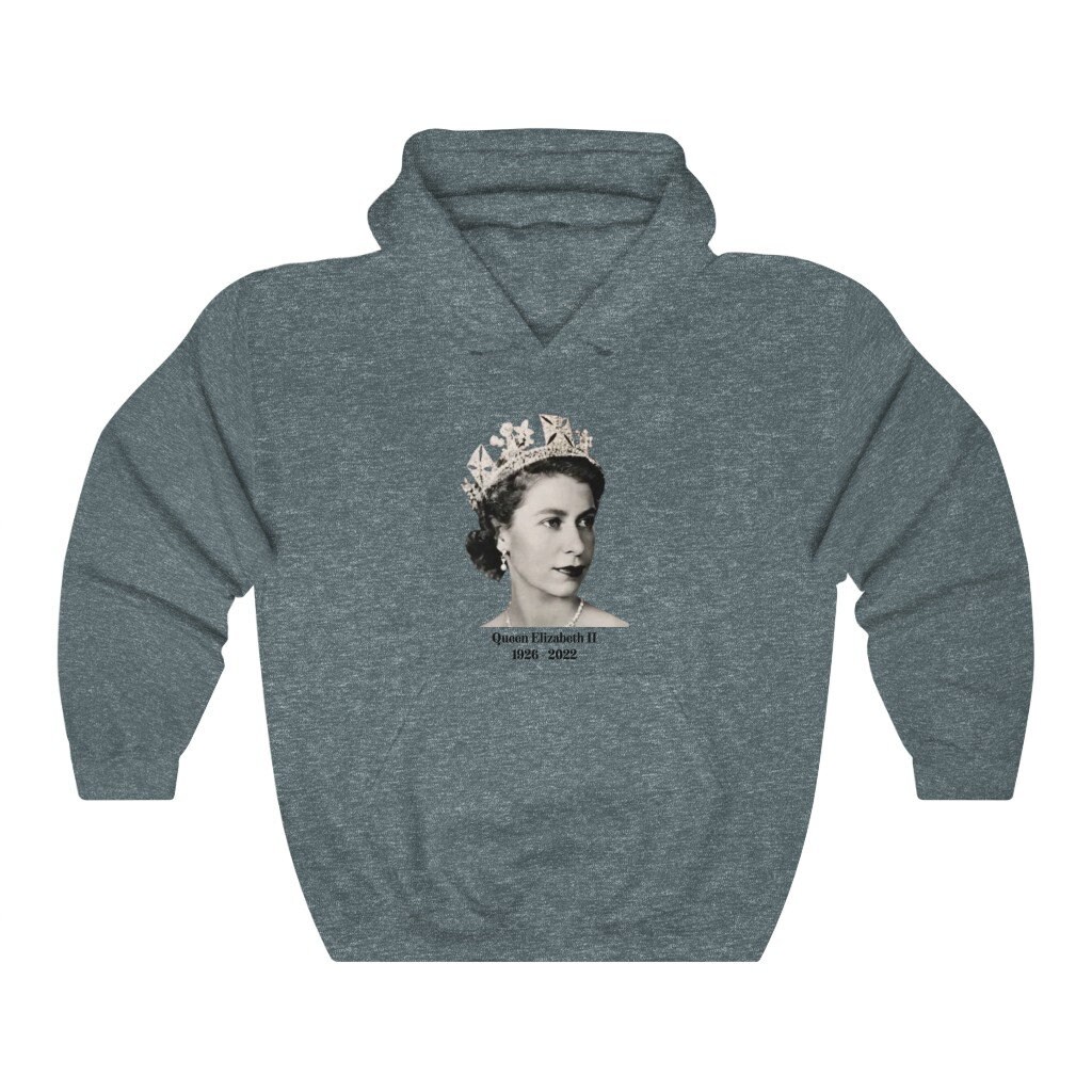 Discover Made in UK - Queen Elizabeth Sweatshirt - RIP Queen - God Save the Queen - Unisex Heavy Blend Hooded Sweatshirt