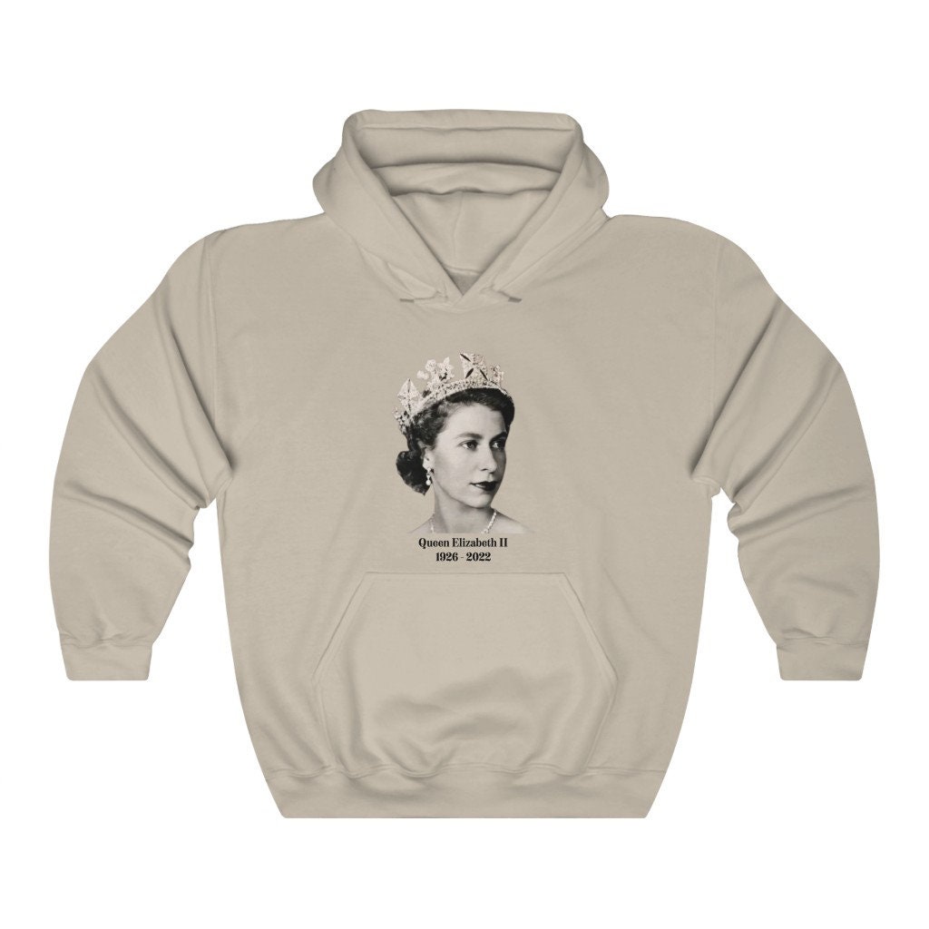 Discover Made in UK - Queen Elizabeth Sweatshirt - RIP Queen - God Save the Queen - Unisex Heavy Blend Hooded Sweatshirt