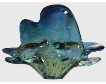 MCM Chrisbska / J Hospodka Finned Free Form Bowl Ocean Beach Colors 11x9x4