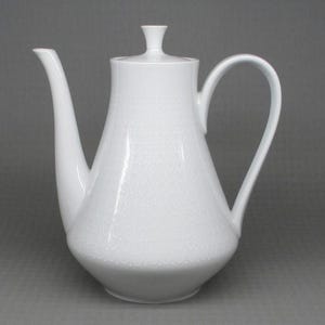 K & A Krautheim Selb Bavaria Germany coffee pot with lid  , white / white arches , bars and dots Mid century modern (3188)