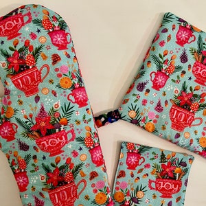 Oven mitts