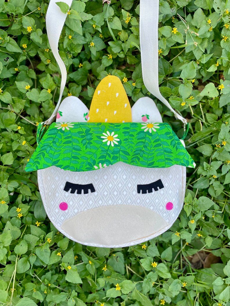 Unicorn purse for kids image 1