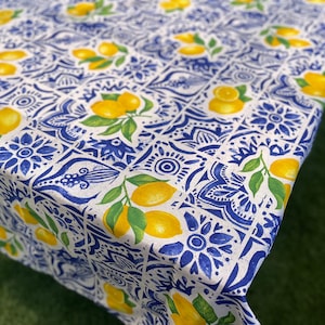 Lemon Tablecloth | Cotton Linens Made in Italy | Tablecloths from Italy | Majolica Designs