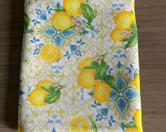 Lemon Tablecloth | Cotton Linens Made in Italy | Tablecloths from Italy | Majolica Designs