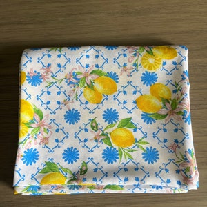 Lemon Tablecloth | Cotton Linens Made in Italy | Tablecloths from Italy | Majolica Designs
