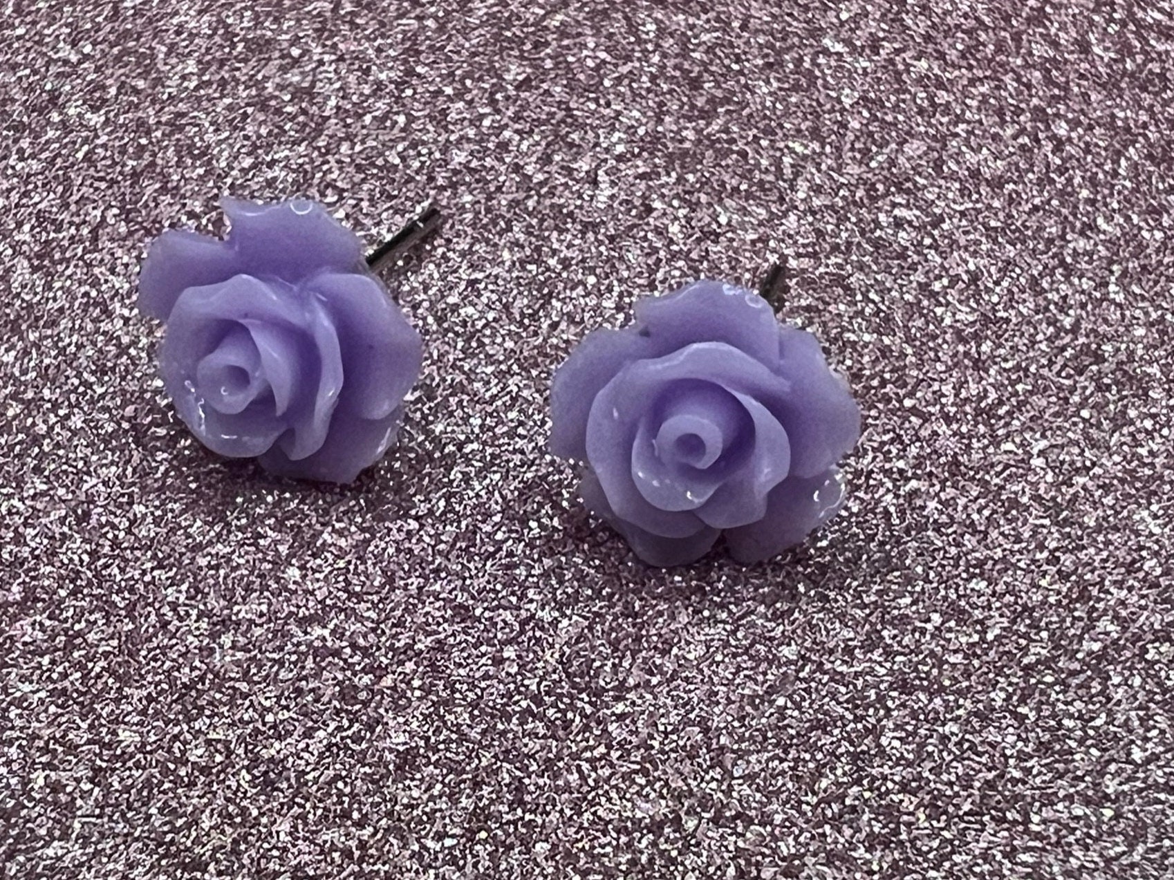 SourceTon 5 Pairs Resin Flower Earrings For Sensitive Ears - Lightweight Studs With Soft Rubber Backs, Gradient Colors