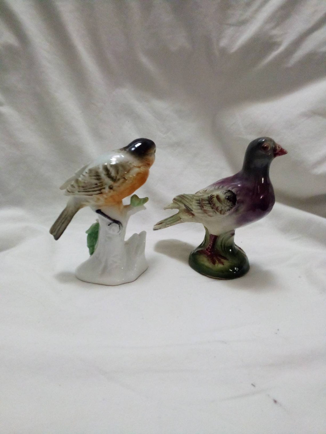 Vintage decorative Ceramic birds . Approx 5 in tall. Etsy