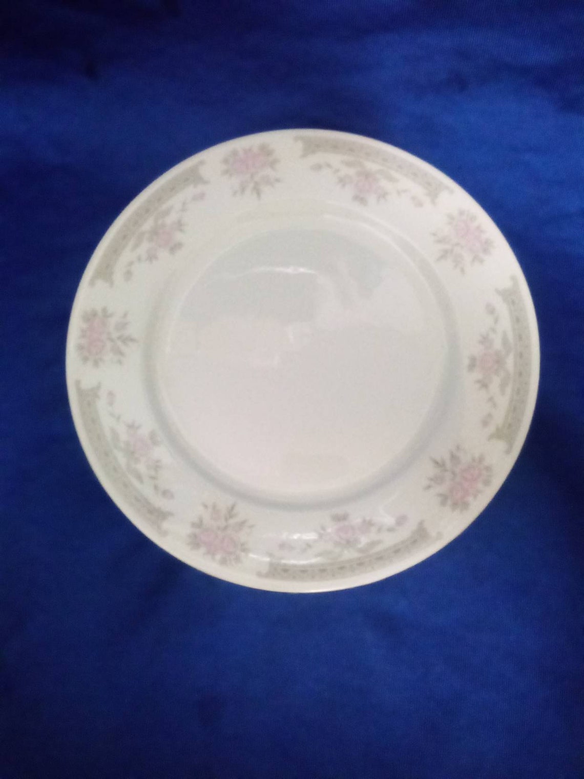 Dynasty fine China. Colleen. 7.5 inch salad plates. 4 Etsy