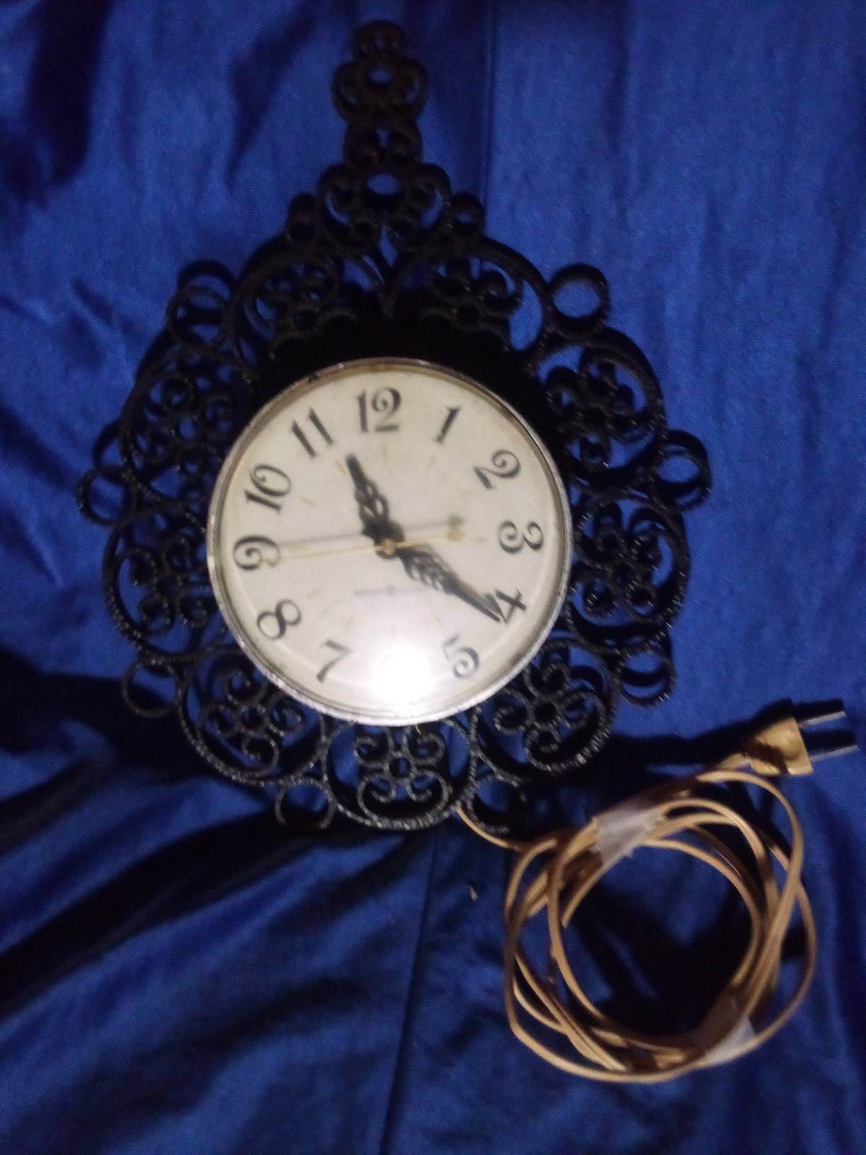 Vintage General Electric plug in wall clock. Etsy