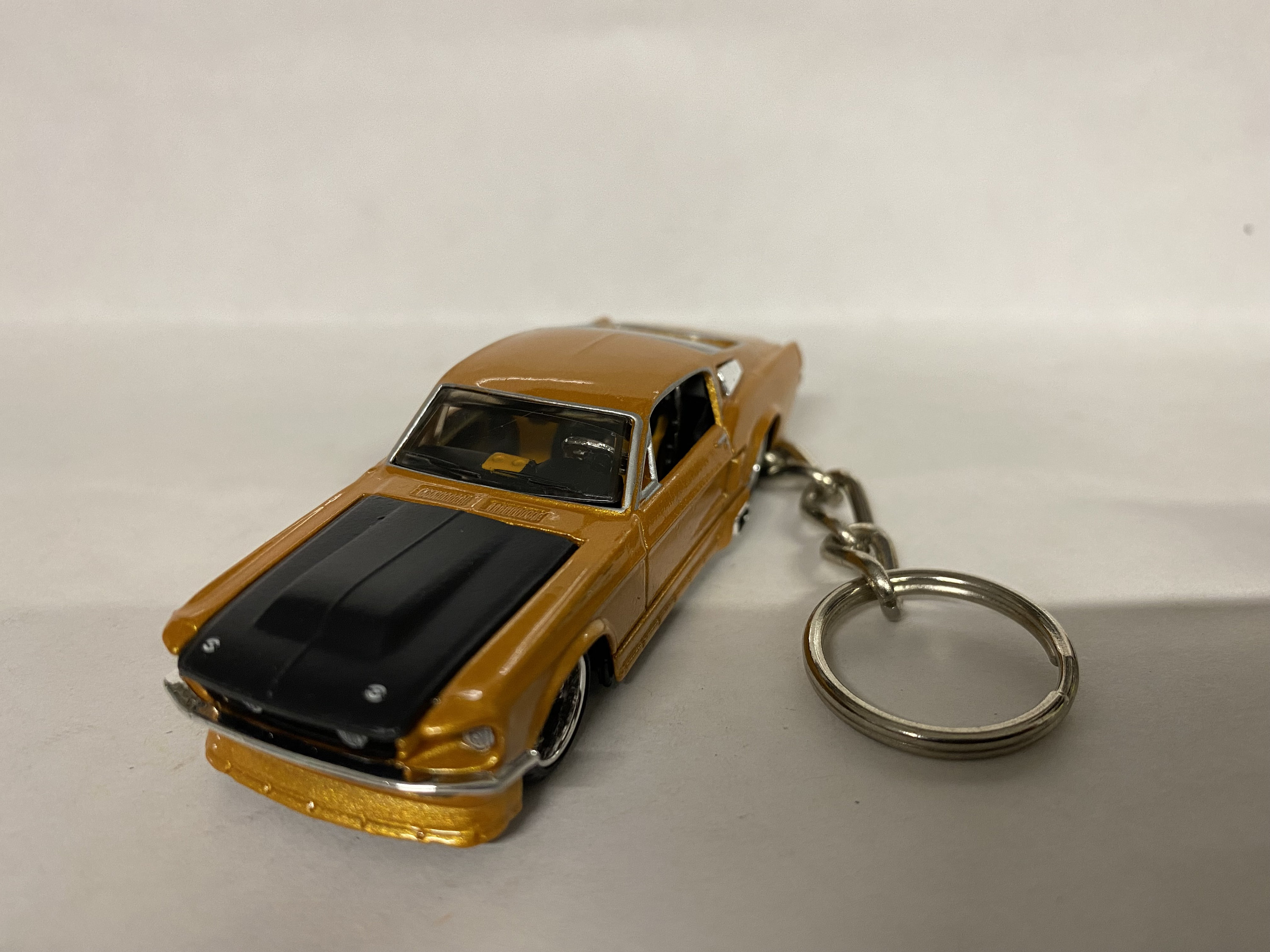 1967 Ford Mustang Car-toon Key Chain Ring Fob NEW