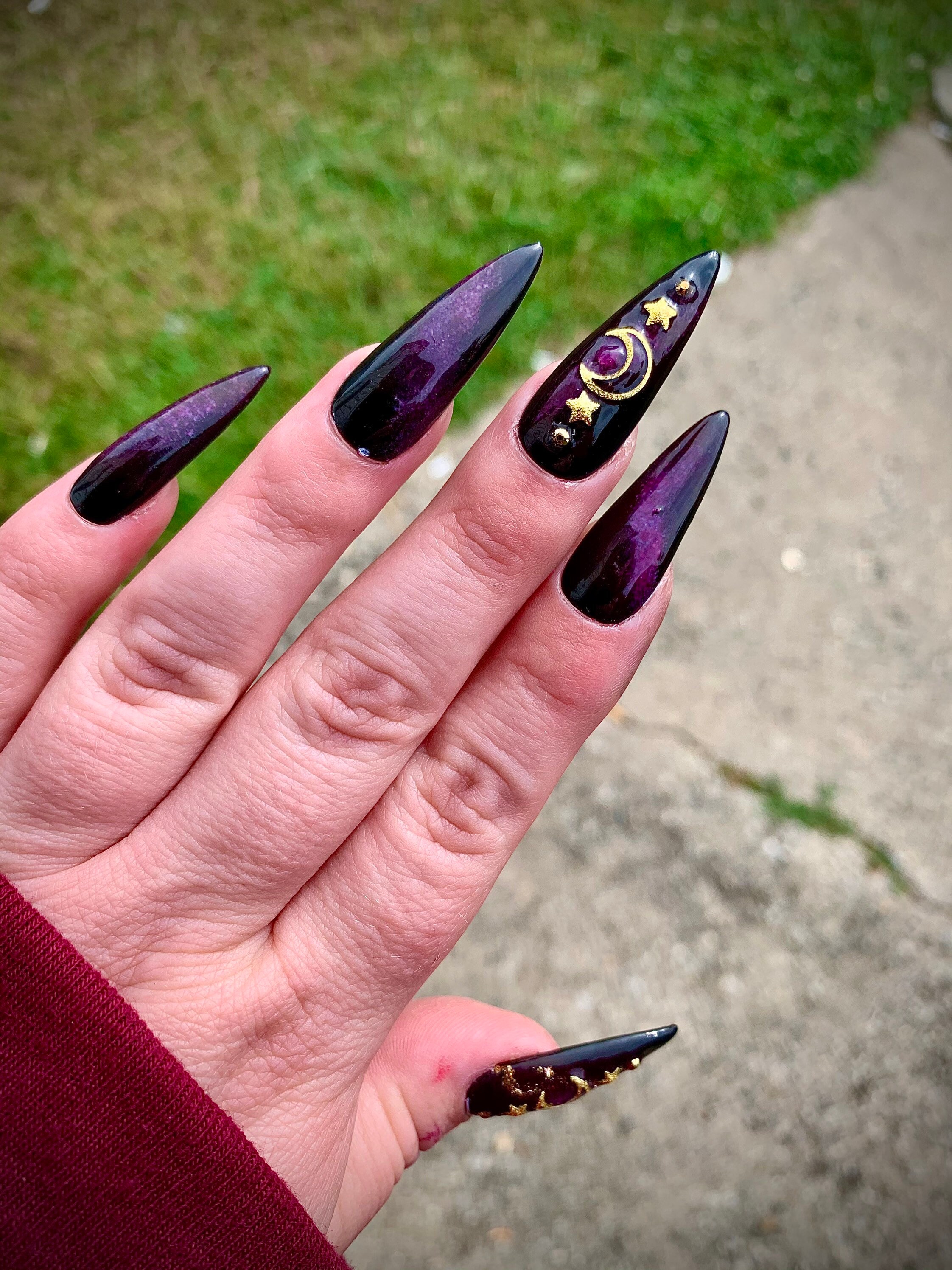 diosa press on nails