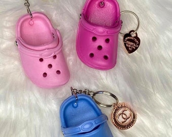 keychains that hold pictures