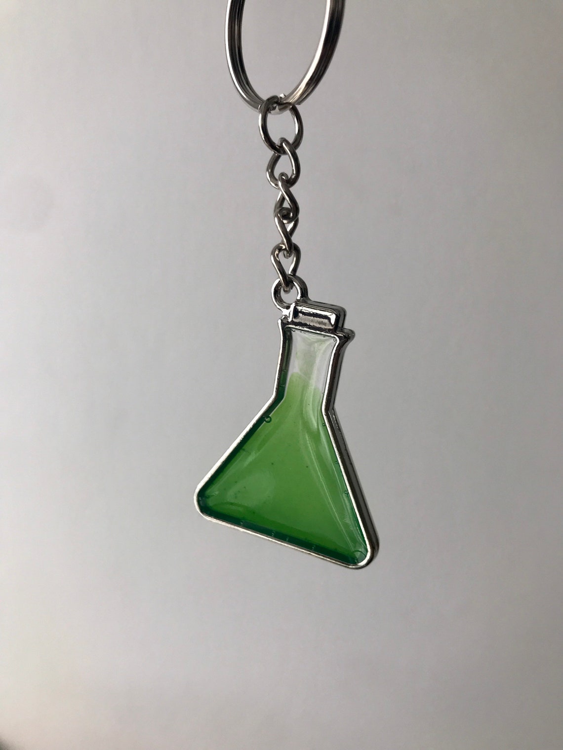 Resin Lab Beaker Keychain lab experiment keychain Etsy
