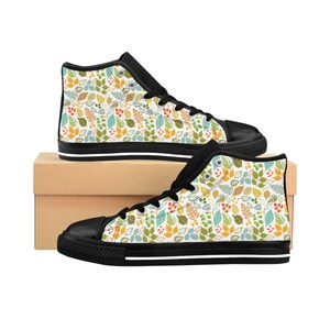 White Fall Leafy Women's High-top Sneakers