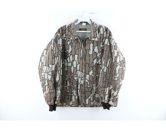 Vintage Walls Advantage Camo Hunting 