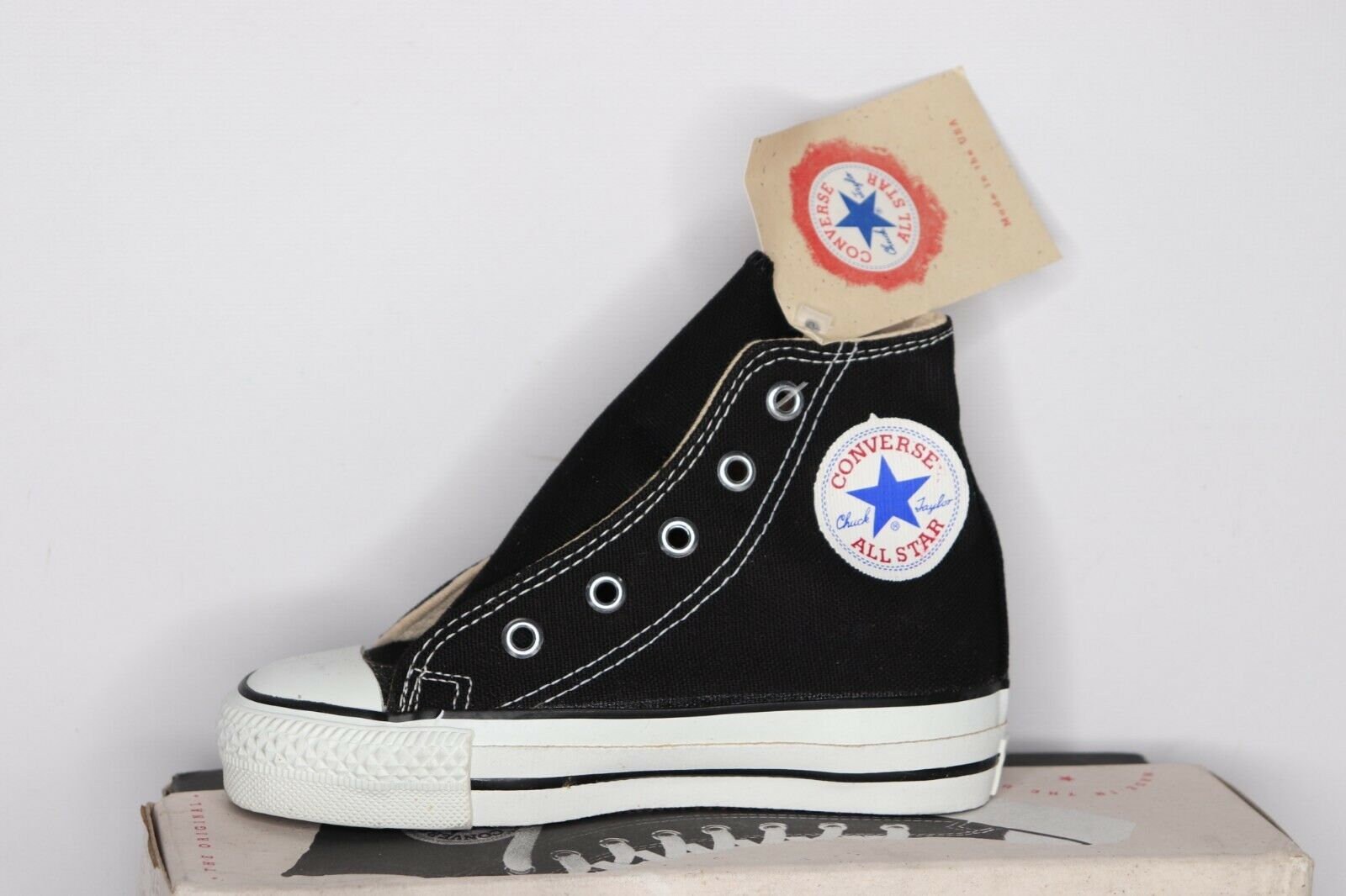 chucks 90s